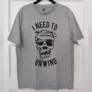 American Dream M Gray Mummy Graphic Tee